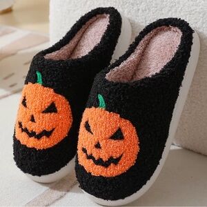 BRAND NEW Fluffy Plush Pumpkin Slippers